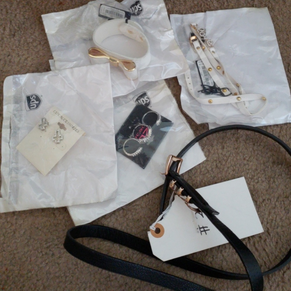 5 piece set combo: jewelry and belt